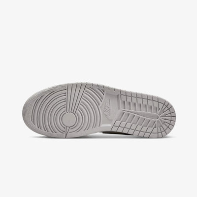 JORDAN | AIR JORDAN 1 LOW { OXIDIZED GREEN/OXIDIZED GREEN-WHITE-SAIL