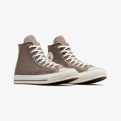 CONVERSE | CHUCK TAYLOR WORN-IN { BROWN