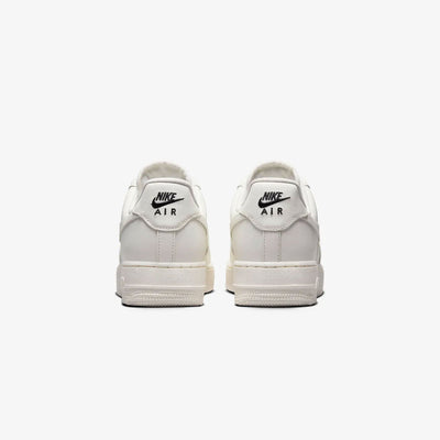NIKE | AIR FORCE 1 '07 ESSENTIAL { SAIL/SAIL-BLACK
