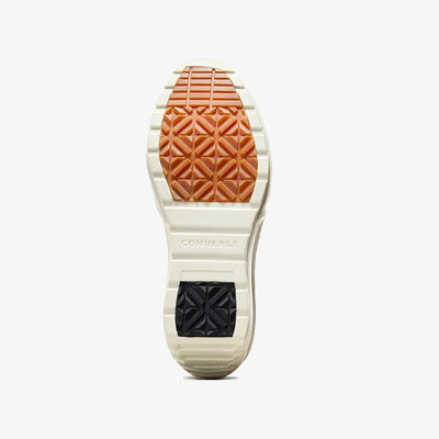 Converse | CHUCK 70 DE LUXE WEDGE  { BLACK/WHITE
