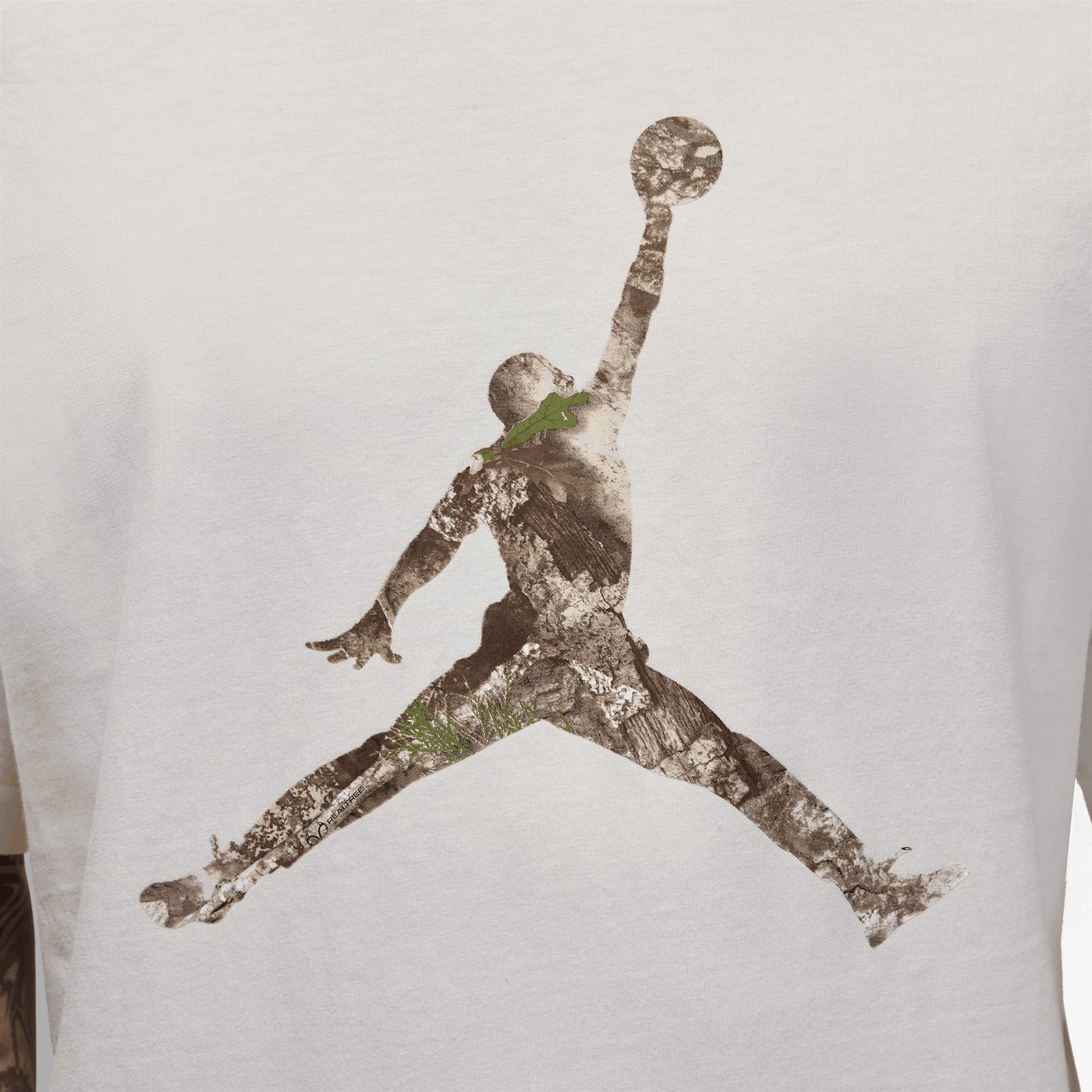 JORDAN | BROOKLYN REALTREE JUMPMAN T-SHIRT { SAIL/BLACK
