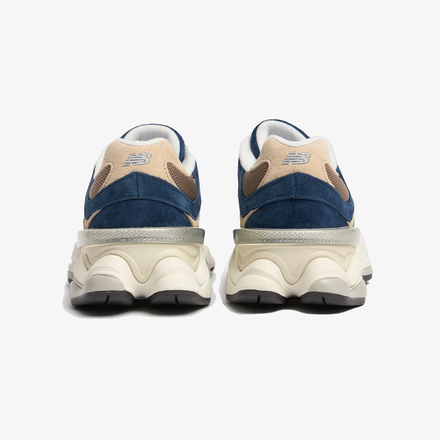 New Balance | 9060 { NAVY/CREAM
