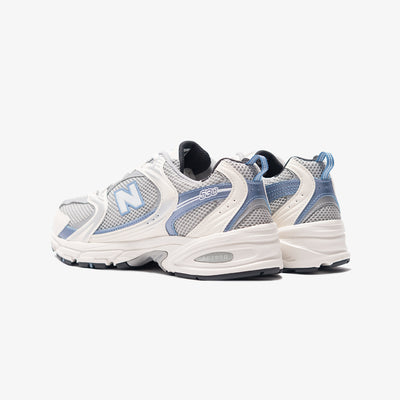 New Balance | 530 { CREAM/BLUE