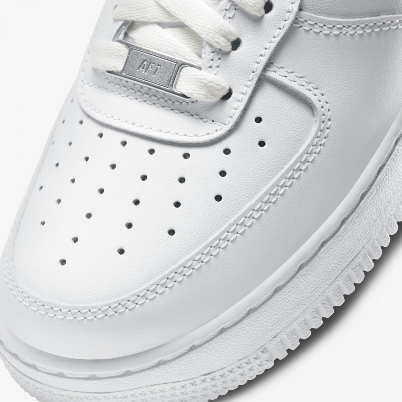 Nike | AIR FORCE 1 '07 { WHITE