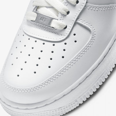 Nike | AIR FORCE 1 '07 { WHITE