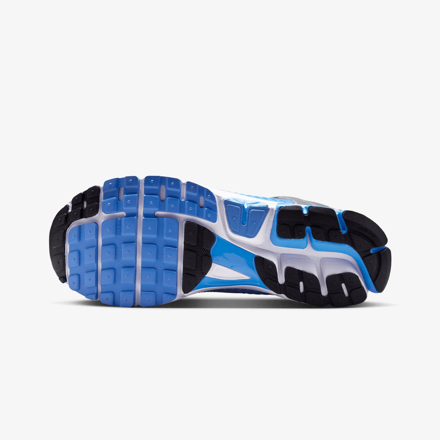 NIKE | ZOOM VOMERO 5 { WHITE/BLACK-PURE PLATINUM
