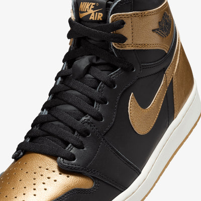 JORDAN | AIR JORDAN 1 RETRO HIGH OG { "BLACK/GOLD"