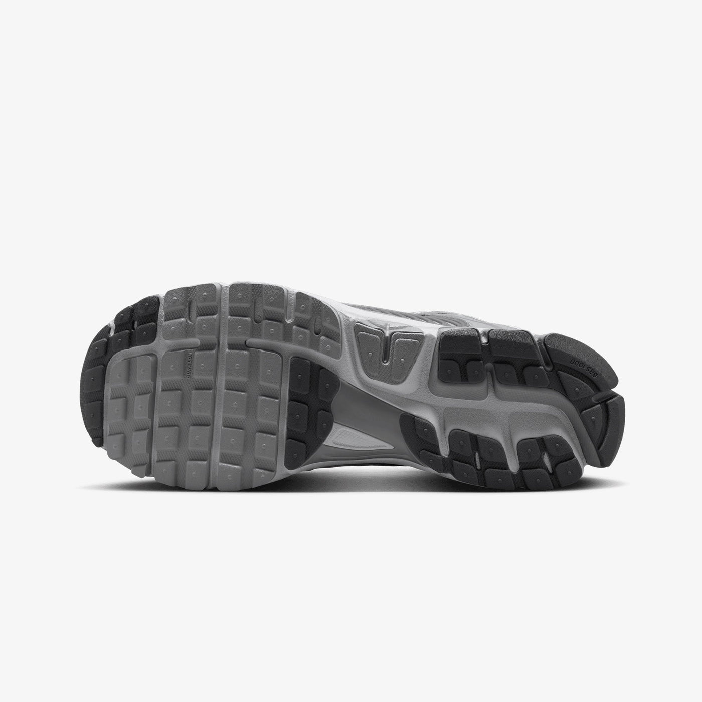 NIKE | ZOOM VOMERO 5 { WOLF GREY/WHITE-METALLIC SILVER