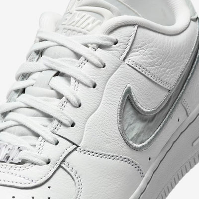 NIKE | AIR FORCE 1 LOW DANCE { SUMMIT WHITE/METALLIC SILVER-PHOTON DUST