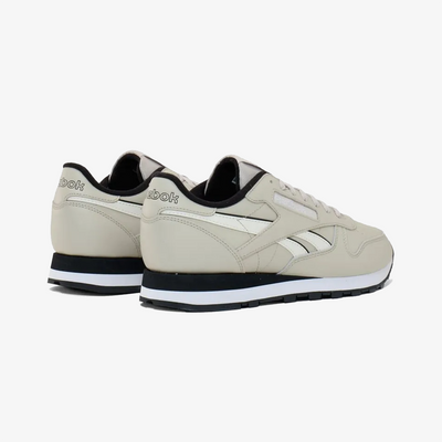 Reebok | CLASSIC LEATHER { BEIGE