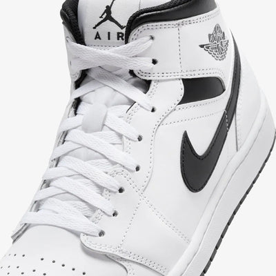 Jordan | AIR JORDAN 1 MID  { WHITE/BLACK-WHITE-BLACK