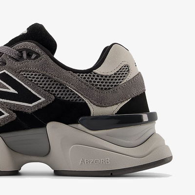 New Balance | 9060 { BLACK/CASTLEROCK