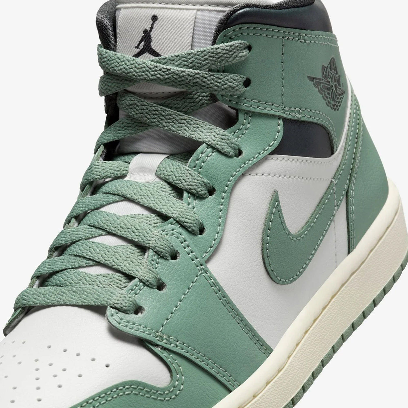 Jordan | AIR JORDAN 1 MID  { SAIL/JADE SMOKE-ANTHRACITE