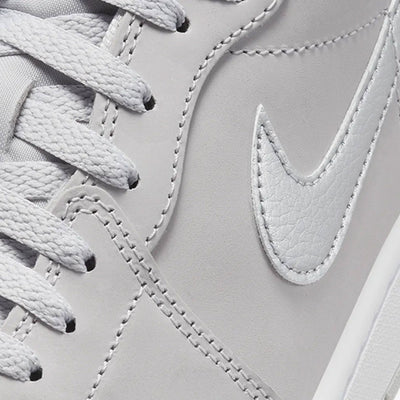 Jordan | AIR JORDAN 1 LOW OG { SILVER