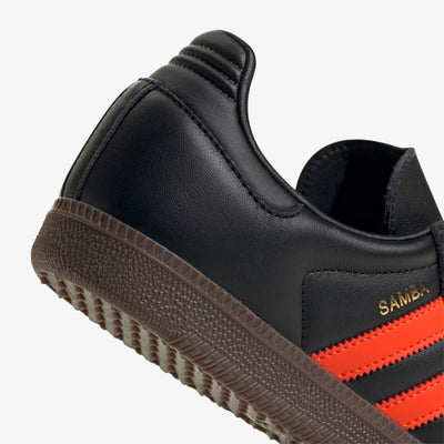 ADIDAS ORIGINALS | SAMBA OG { CORE BLACK/IMPACT ORANGE/GUM