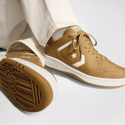 Converse | WEAPON LEATHER { BROWN