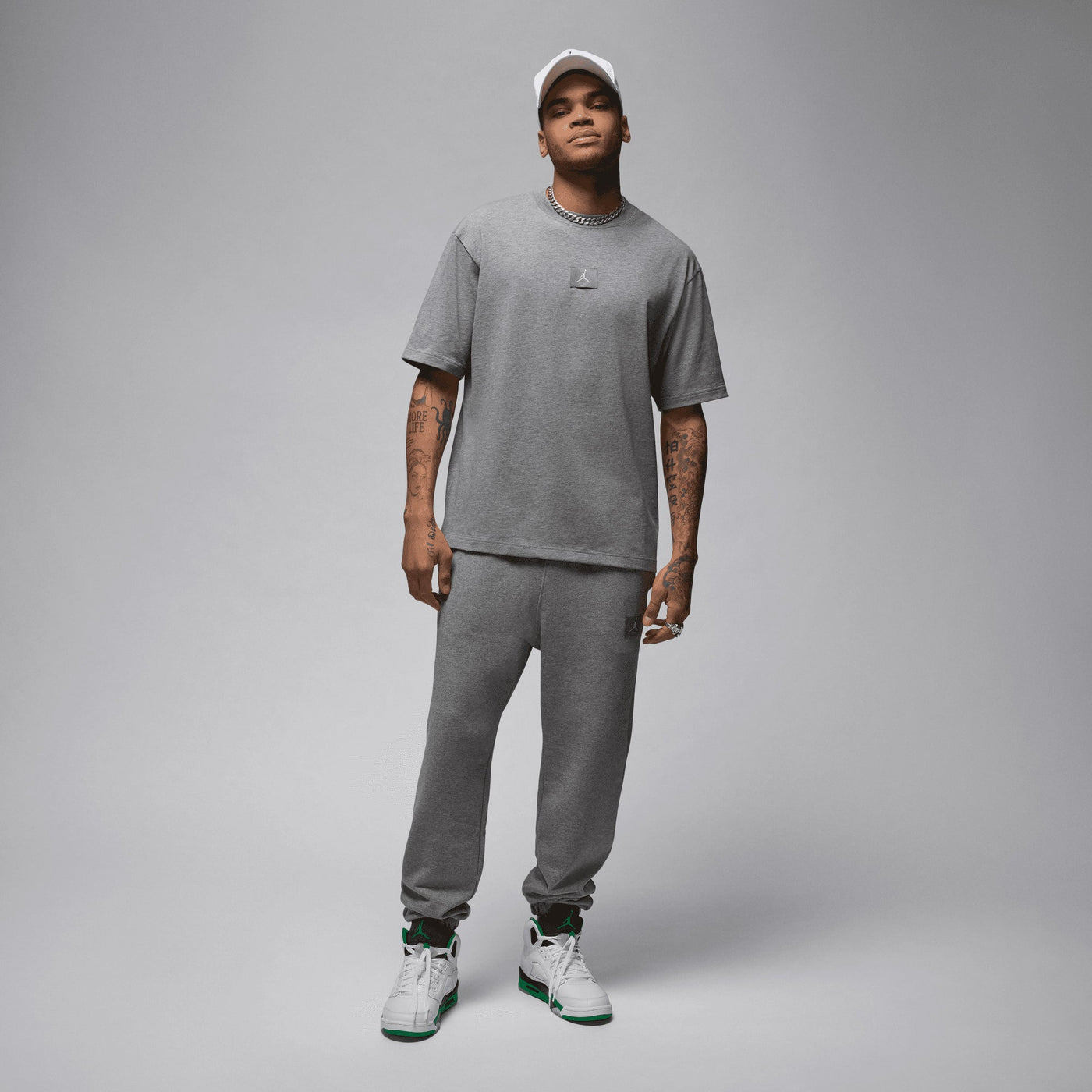 JORDAN | FLIGHT ESSENTIALS 85 { CARBON HEATHER