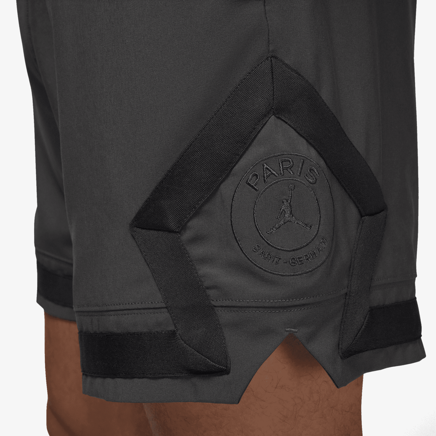 JORDAN | M J PSG DMND SHORT { ANTHRACITE/OFF NOIR/OFF NOIR