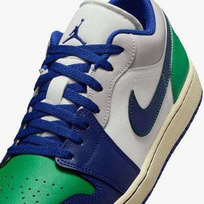 JORDAN | AIR JORDAN 1 LOW { SAIL/DEEP ROYAL BLUE-STADIUM GREEN