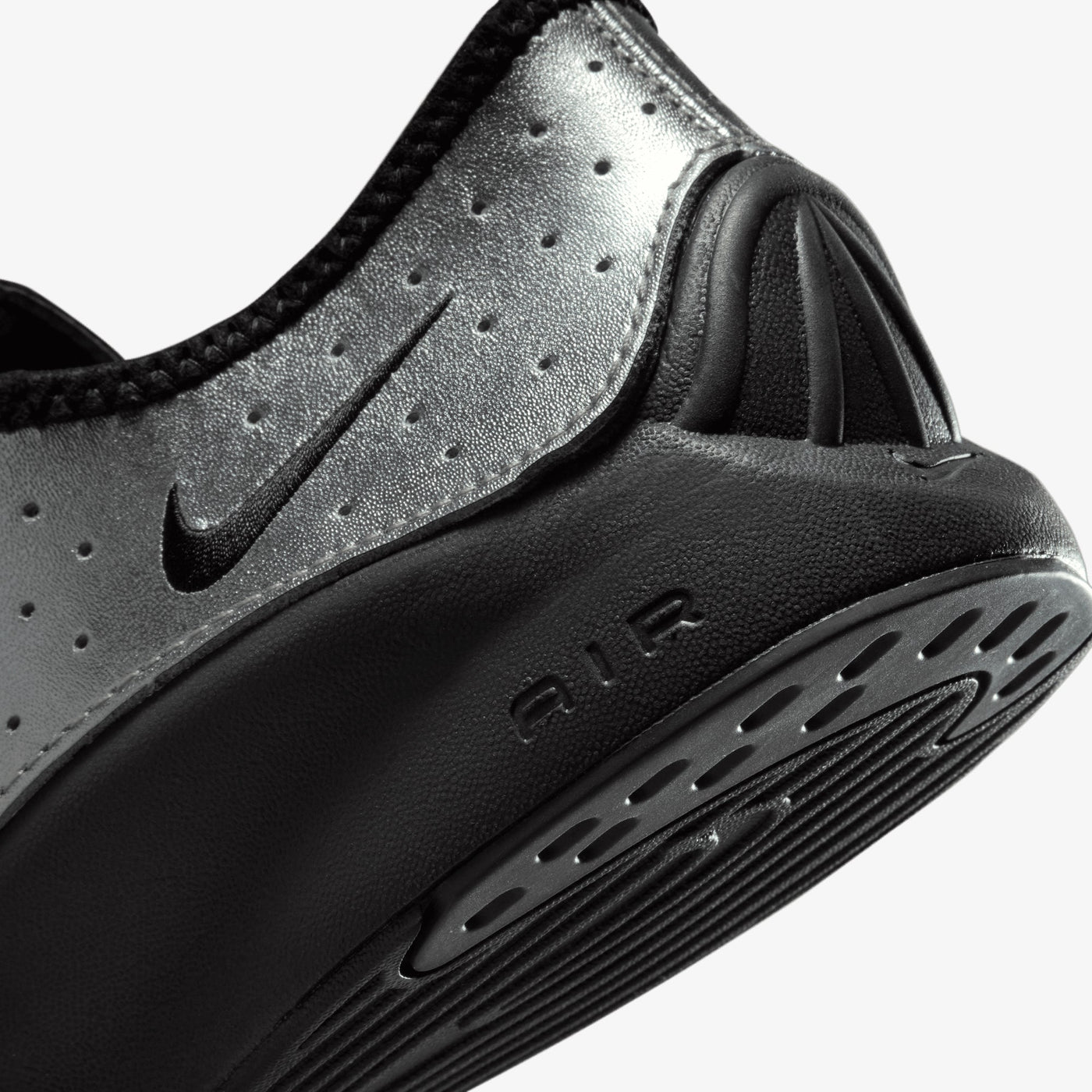 Nike | AIR SUPERFLY { METALLIC SILVER/BLACK-ANTHRACITE-VOLT