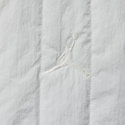 Jordan | FLIGHT HERITAGE  { LIGHT SILVER