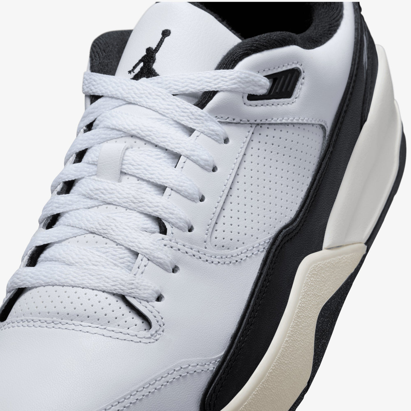 Jordan | FLIGHT COURT { WHITE/BLACK-SAIL