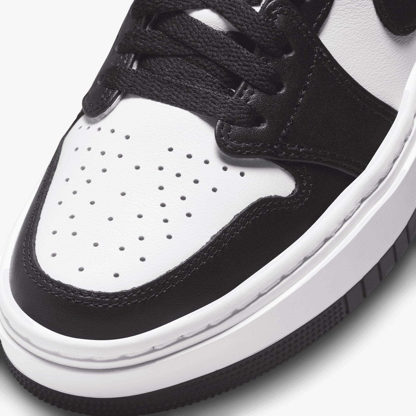 Jordan | AIR JORDAN 1 LOW { WHITE/BLACK-WHITE
