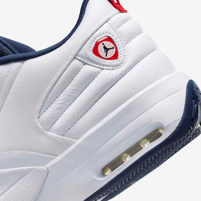 JORDAN | MAX AURA 6 { WHITE/MIDNIGHT NAVY-VARSITY RED