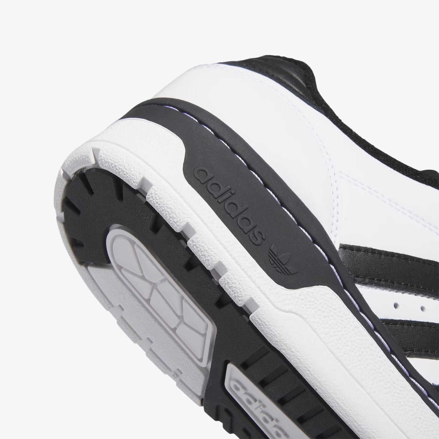 Adidas Originals | RIVALRY LOW { CLOUD WHITE/CORE BLACK