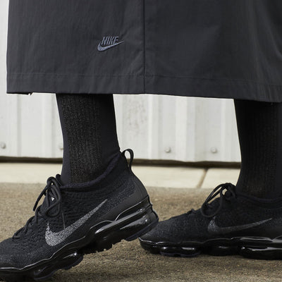 Nike | AIR VAPORMAX 2023 FLYKNIT  { BLACK/ANTHRACITE-BLACK