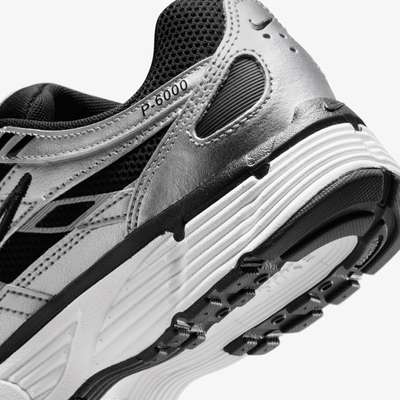 NIKE | P-6000 { METALLIC SILVER/METALLIC SILVER-BLACK