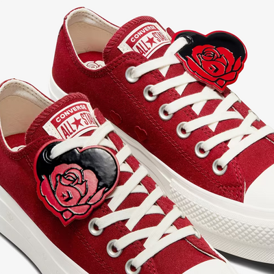 Converse | CHUCK TAYLOR ALL STAR LIFT PLATFORM HEARTS { RED