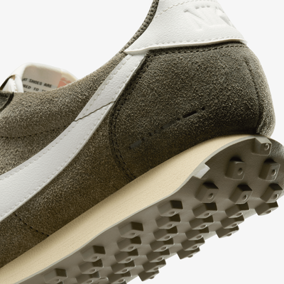 Nike | LD-1000 { CARGO KHAKI/SAIL-SEQUOIA-TEAM GOLD