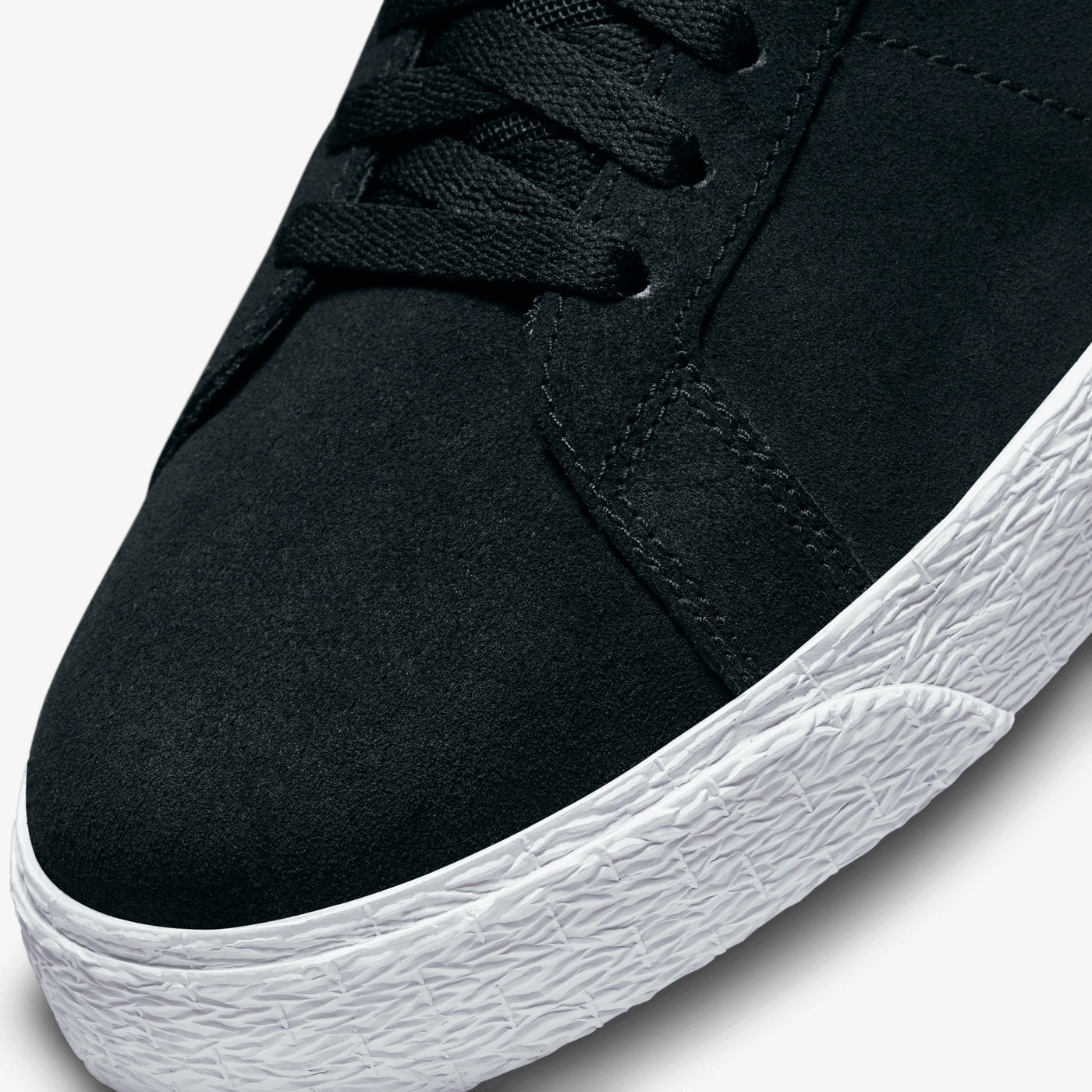 Nike | SB ZOOM BLAZER MID { BLACK/WHITE-WHITE-WHITE