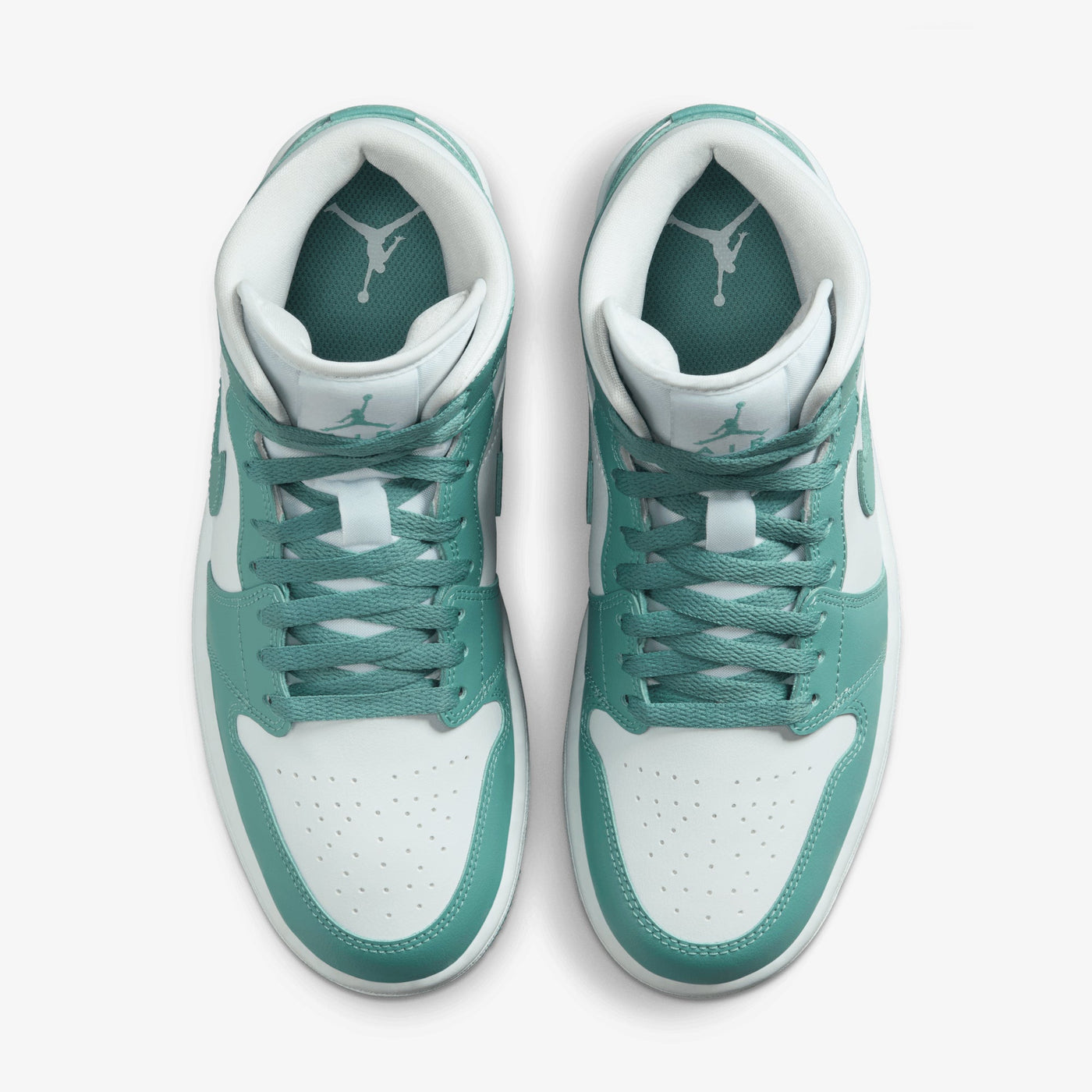 JORDAN | AIR JORDAN 1 MID { WHITE/CANNON