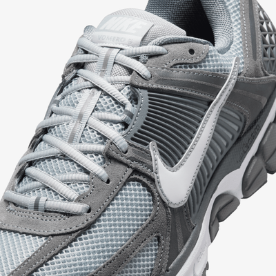 NIKE | ZOOM VOMERO 5 { COOL GREY/WHITE-WOLF GREY