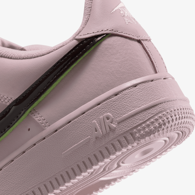 NIKE | AIR FORCE 1 LV8 { PARTICLE ROSE/VELVET BROWN-PARTICLE ROSE