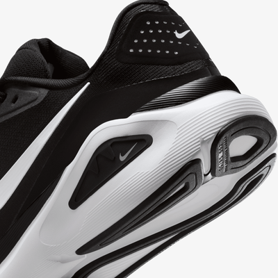 Nike | STRUCTURE 26 { BLACK/WHITE-COOL GREY-METALLIC SILVER