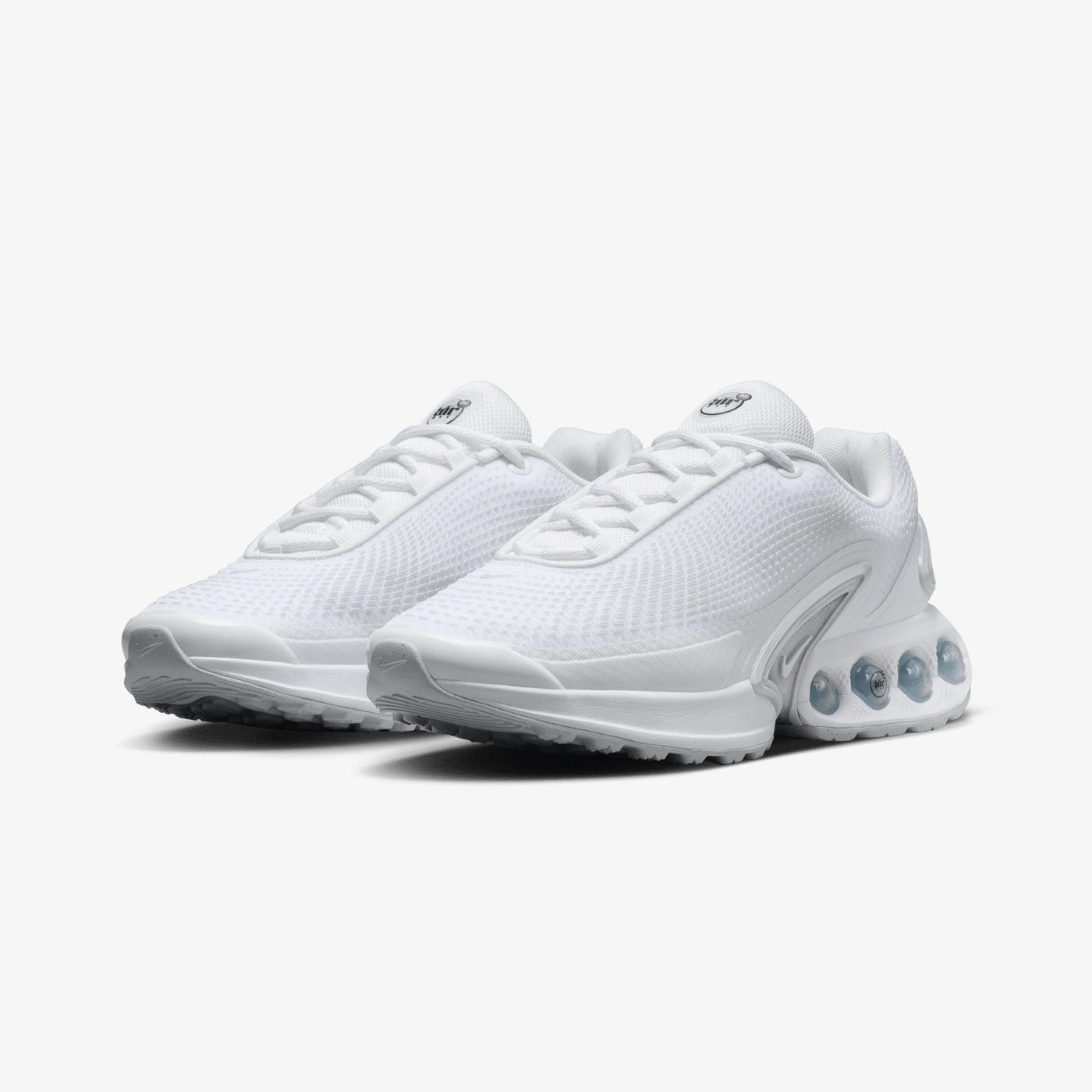 Nike | AIR MAX DN { WHITE/WHITE-WHITE-METALLIC SILVER