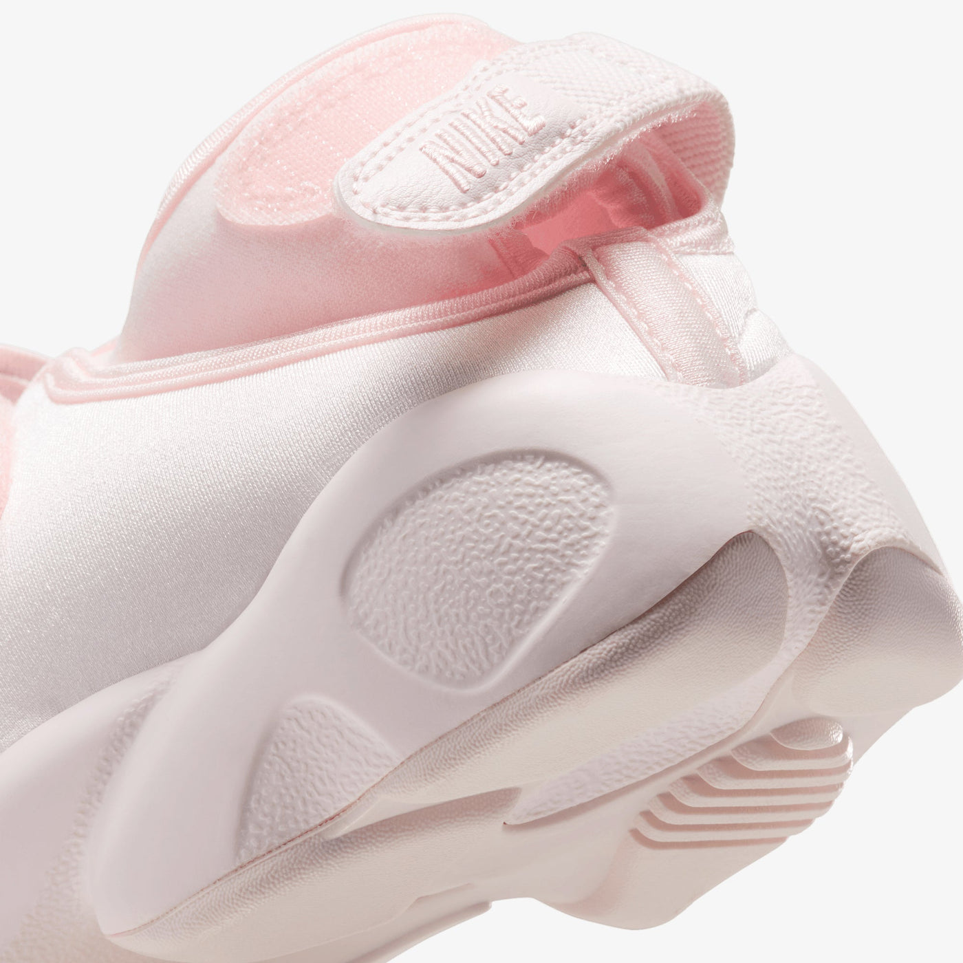 NIKE | AIR RIFT SE { LIGHT SOFT PINK/LIGHT SOFT PINK