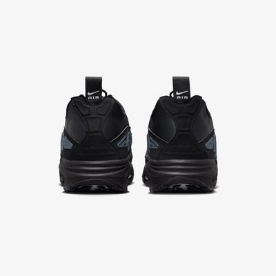 NIKE | AIR MAX SNDR { BLACK & SILVER