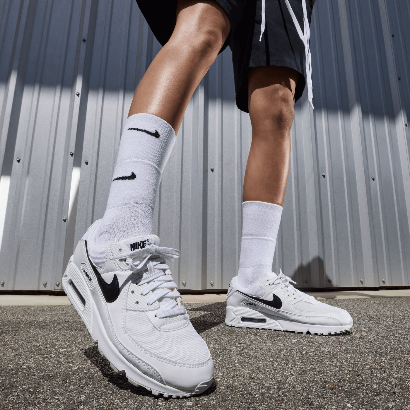 Nike | AIR MAX 90 { WHITE/BLACK-WHITE