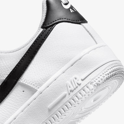 Nike | AIR FORCE 1 '07 { WHITE/BLACK-WHITE-WHITE