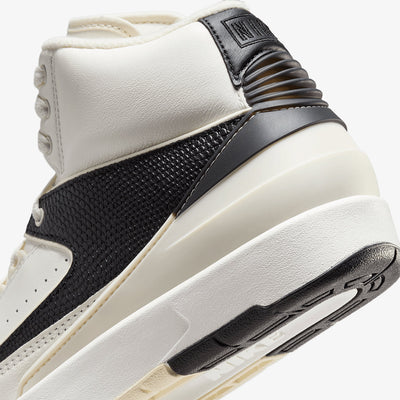 Jordan | AIR JORDAN 2 RETRO  { SAIL/COCONUT MILK-BLACK