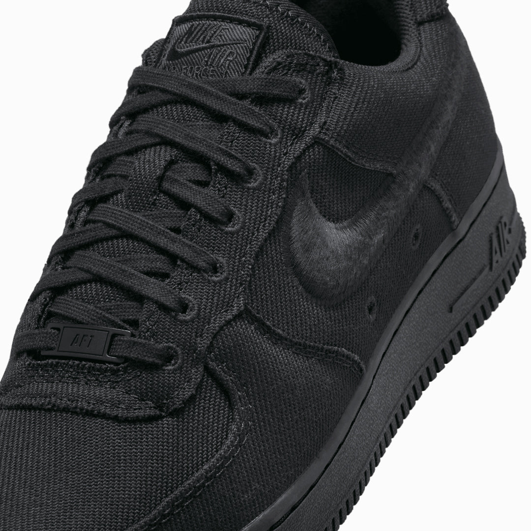 NIKE | AIR FORCE 1 LOW CANVAS { BLACK/BLACK