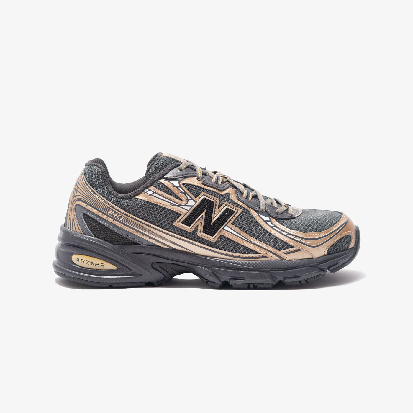 New Balance | 740 { GOLD/BLACK